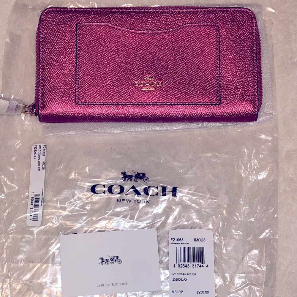 Coach wallet